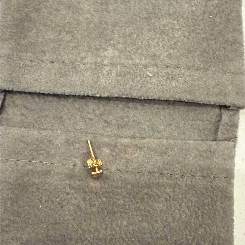 Zoë Chicco 14K Yellow Gold Itty Bitty Symbols Owl Single Stud Earring - Picture 5 of 8